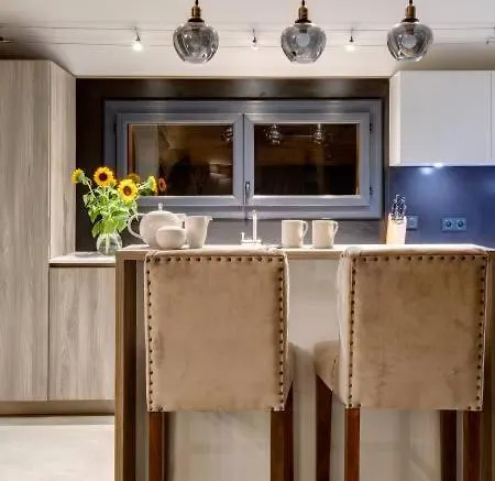 6br Beautiful Chalet In * Châtel