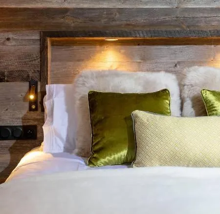 6br Beautiful Chalet In